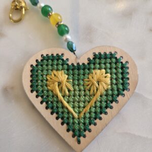 Holiday Heart Ornament kit - Green